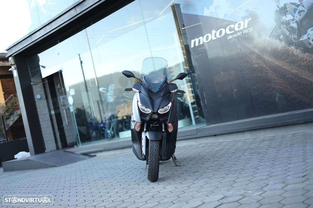 Yamaha X-Max 300 ABS e TCS - 2