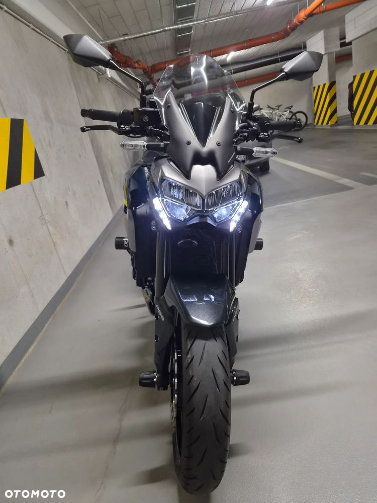 Kawasaki Z - 7