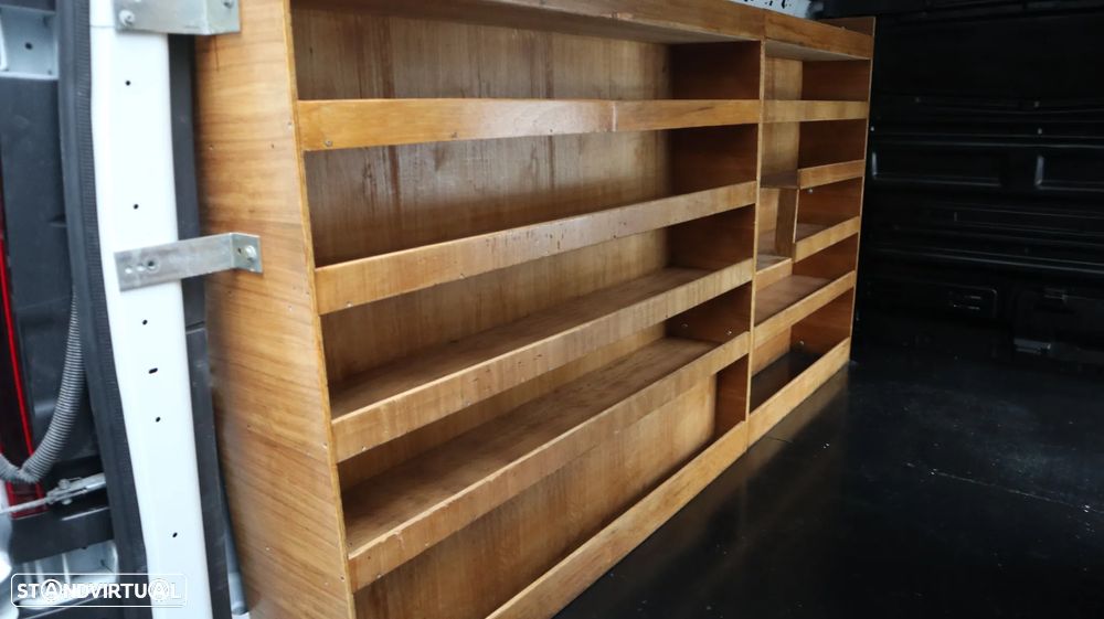 Renault Trafic 2.0 DCI L2H2 145cv - 17