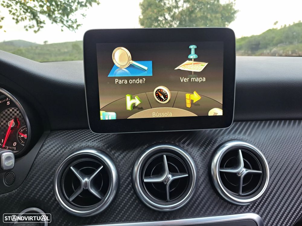 Mercedes-Benz A 200 (BlueEFFICIENCY) 7G-DCT AMG Sport - 22