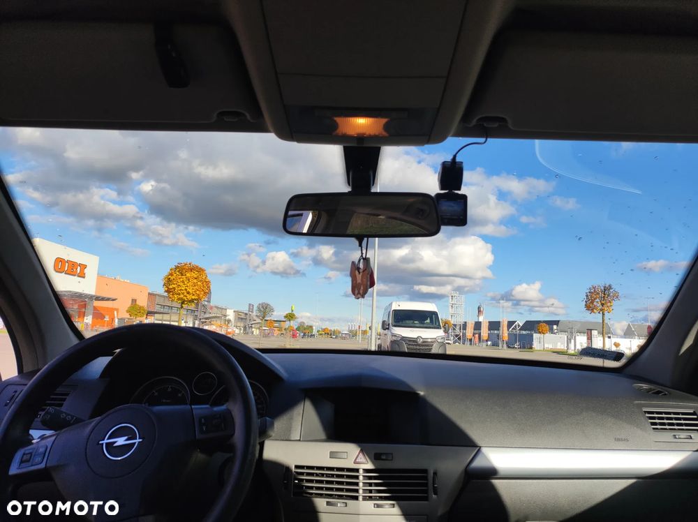 Opel Astra III 1.7 CDTI Elegance - 24
