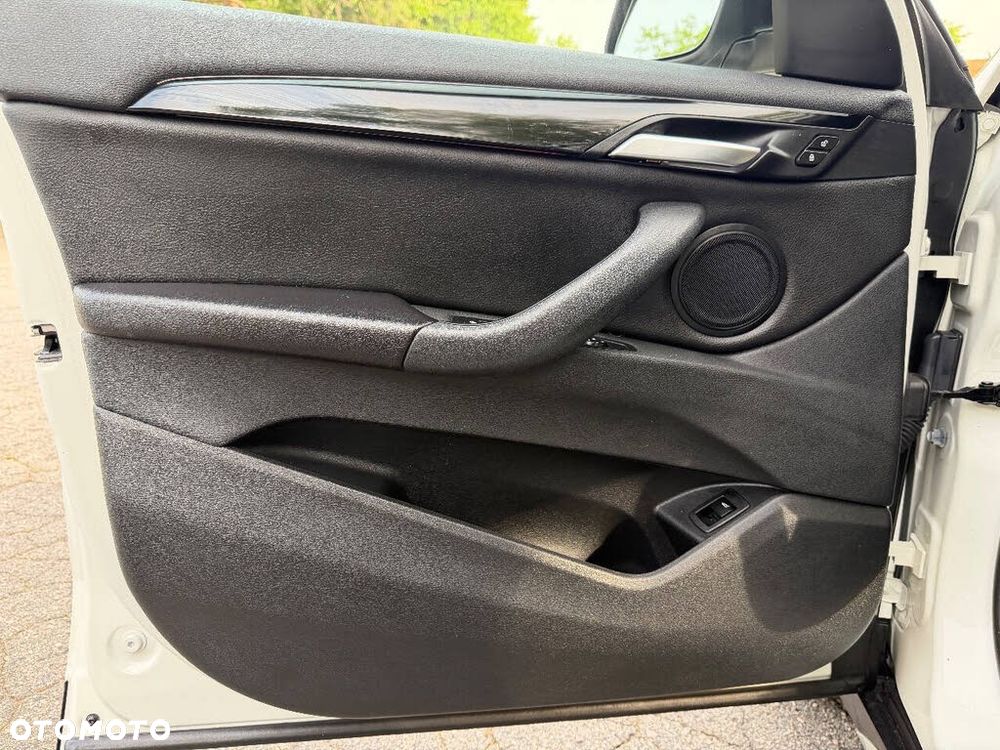 BMW X1 - 12