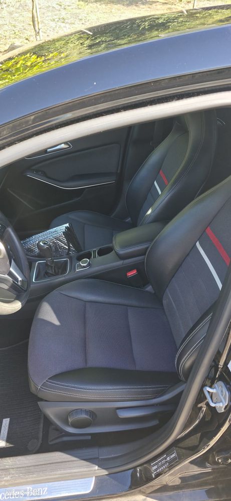 Mercedes-Benz A 180 CDi BE AMG Line - 8