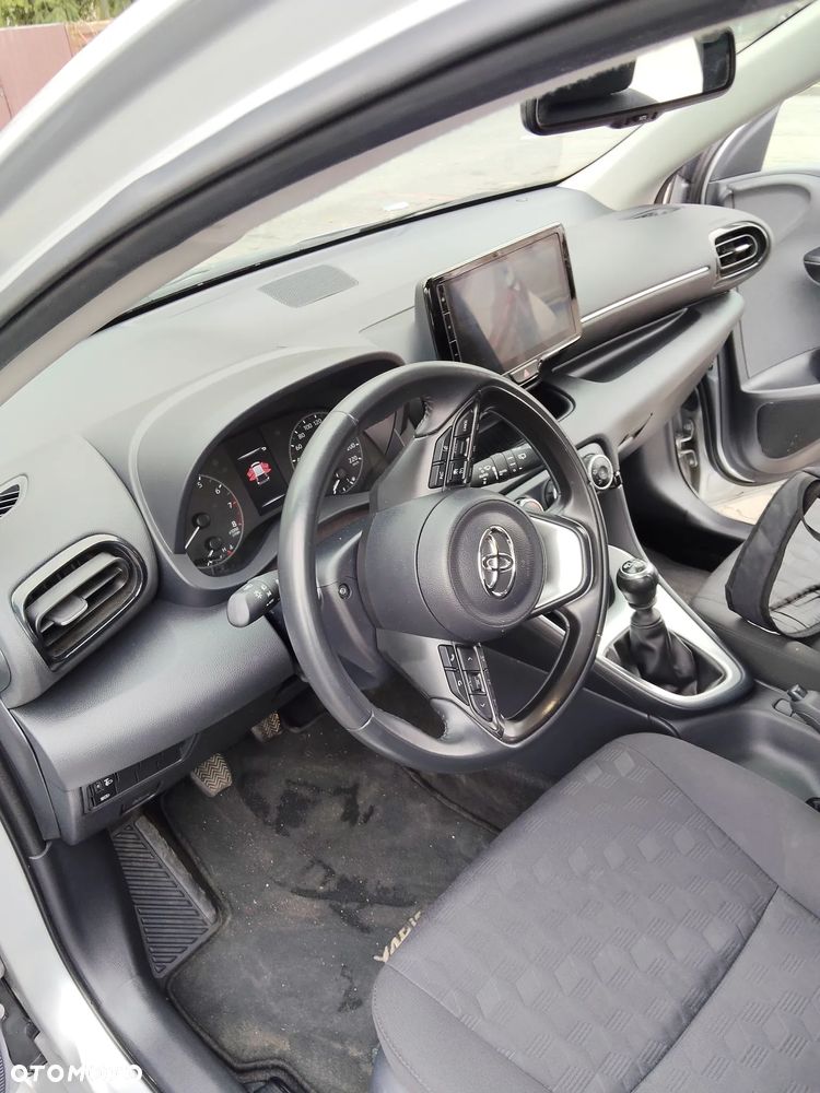 Toyota Yaris 1.5 Comfort - 19