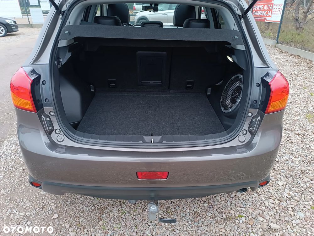 Mitsubishi ASX 1.8 DI-D 2WD Inform - 32