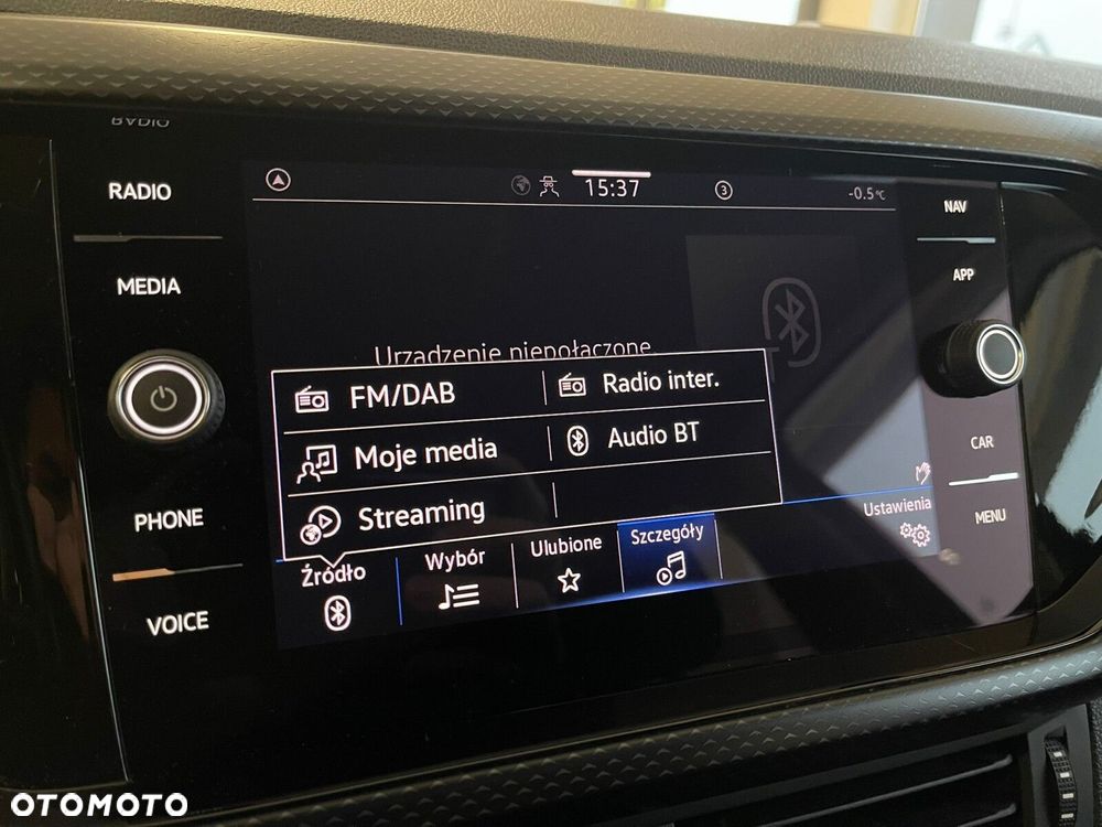 Volkswagen T-Cross - 21