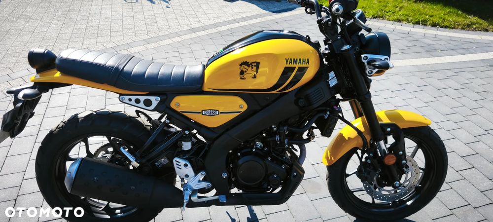 Yamaha XSR - 11