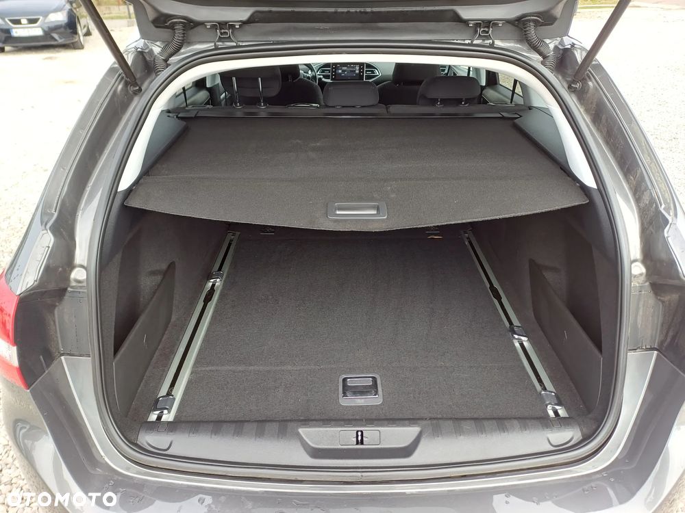 Peugeot 308 BlueHDi 120 Stop & Start Allure - 8