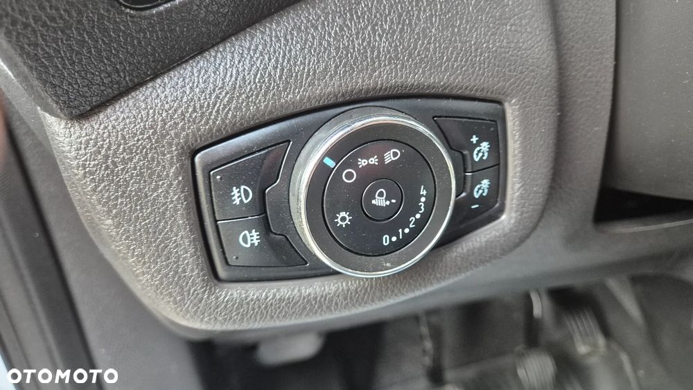 Ford Transit Connect II - 24