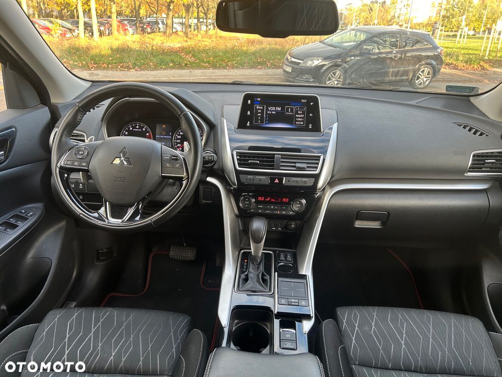 Mitsubishi Eclipse Cross 1.5 T GPF Intense Plus CVT - 11