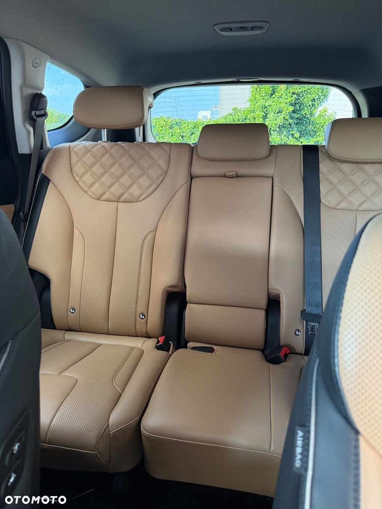Hyundai Santa Fe 1.6 T-GDI HEV Platinum 4WD - 27