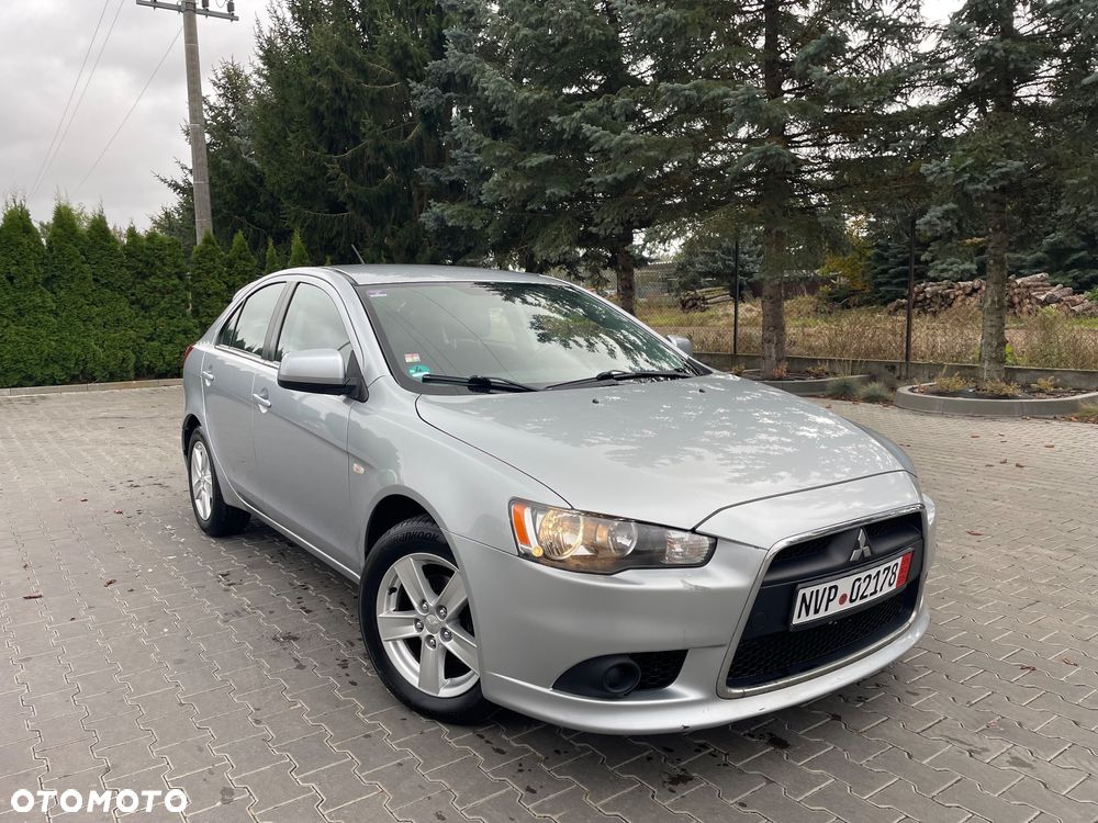 Mitsubishi Lancer 1.8 CVT Instyle - 2