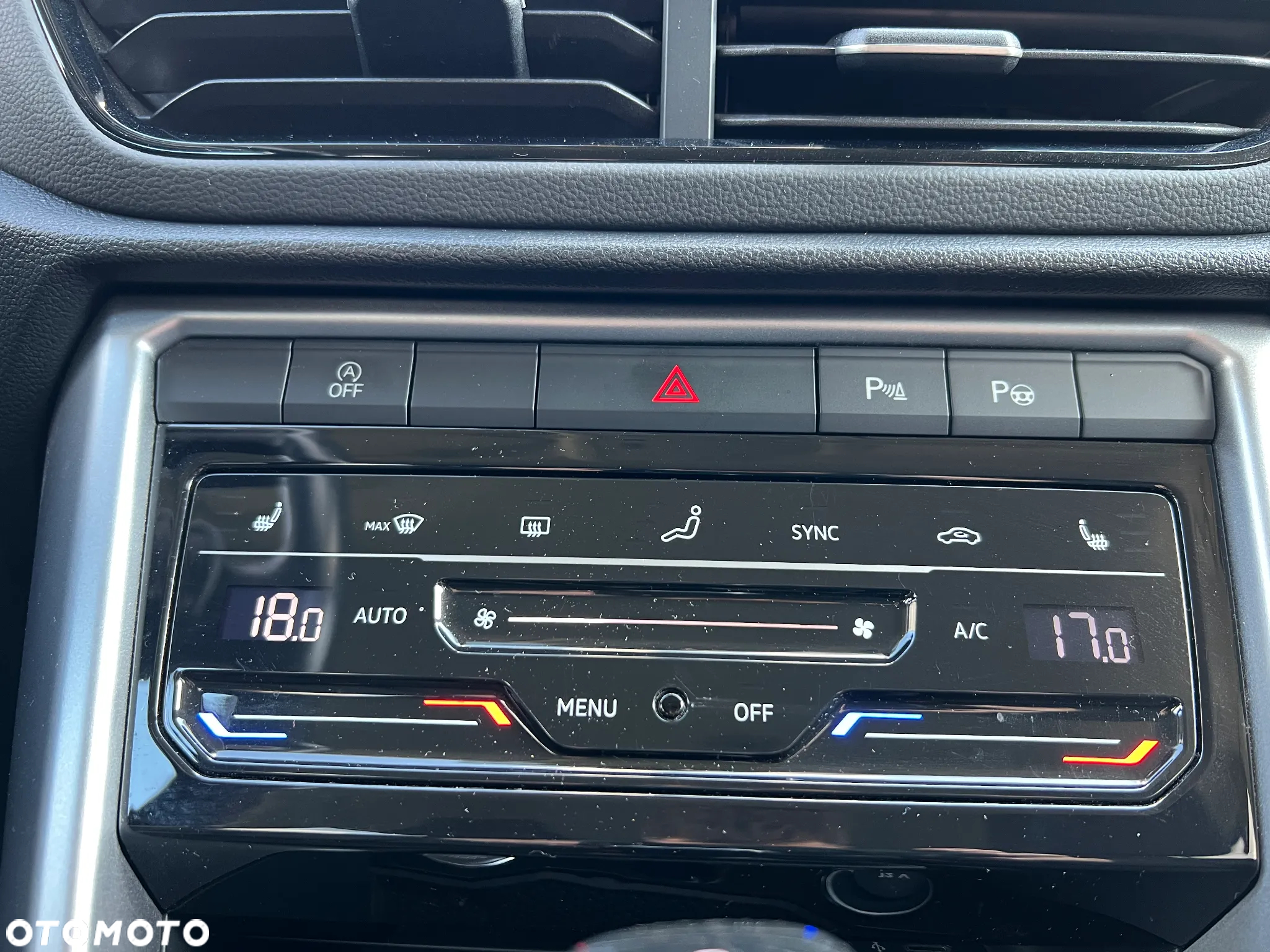 Volkswagen T-Roc 1.5 TSI Life DSG - 15