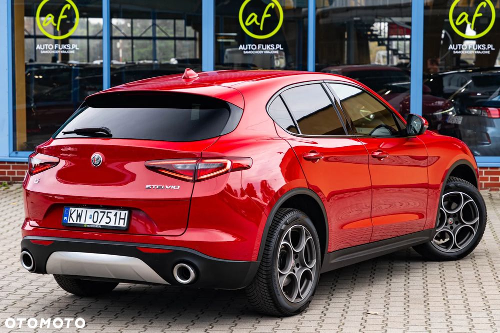 Alfa Romeo Stelvio 2.0 Turbo Sprint Q4 - 9