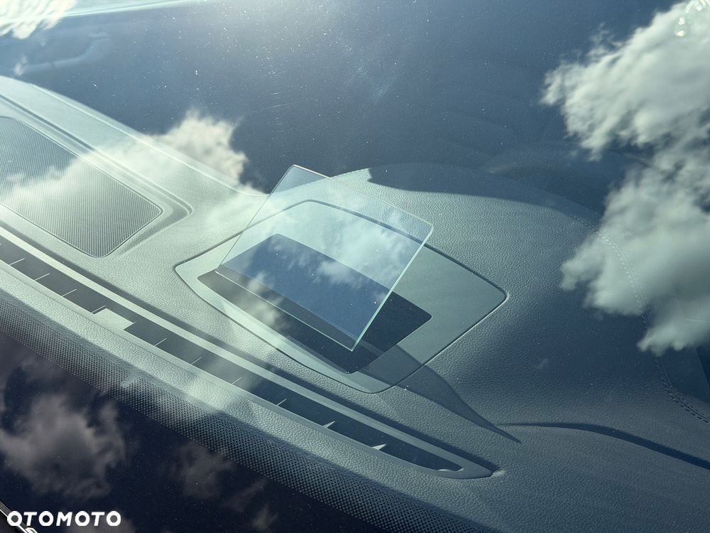 Volkswagen Arteon 2.0 TDI SCR 4Motion DSG R-Line - 15