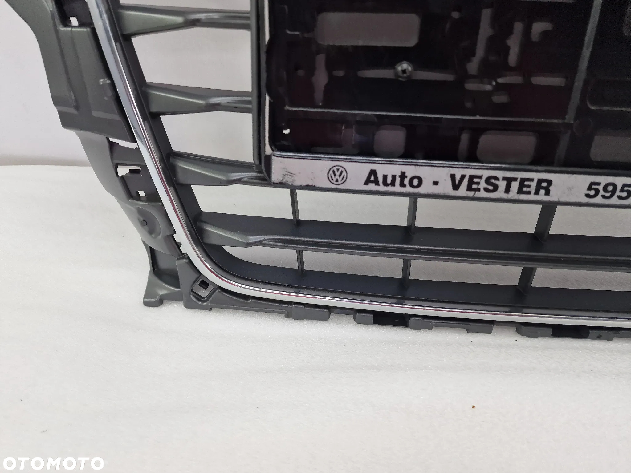 AUDI A3 8V / 8V3 12-15 ATRAPA / GRILL PRZEDNI PRZÓD , NR 8V3853651 , NR AUKCJI GL247 - 13