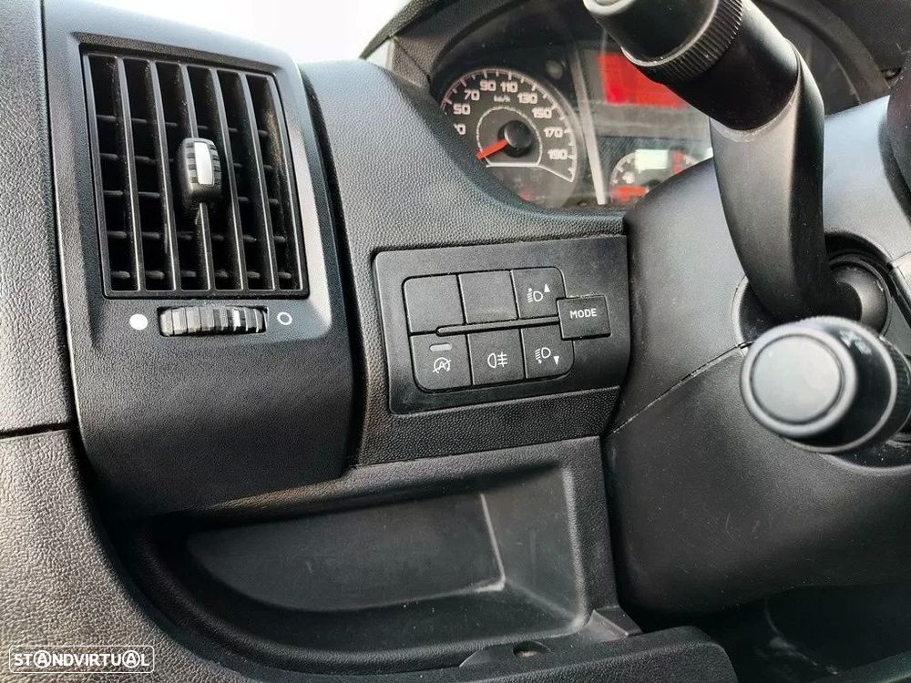 Citroën jumper chassi cabine 2.2 hdi 35 l4 cd - 21