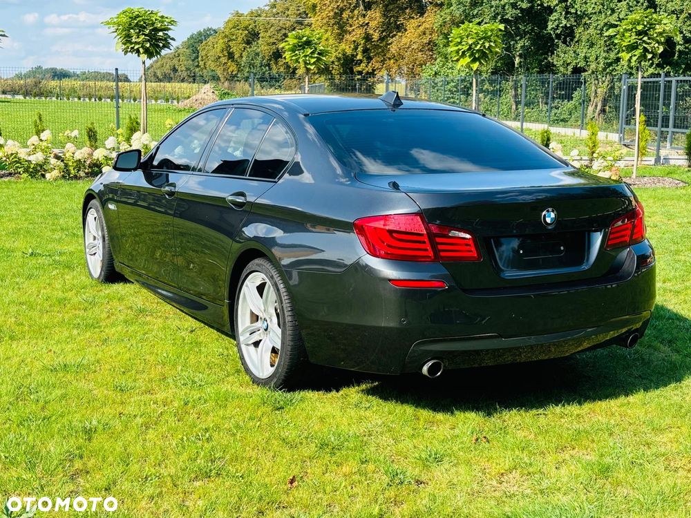 BMW Seria 5 535i Sport-Aut Luxury Line - 3