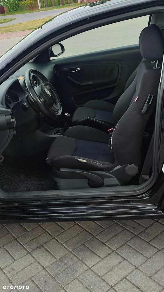 Seat Ibiza 1.4 16V 100 Sport - 15