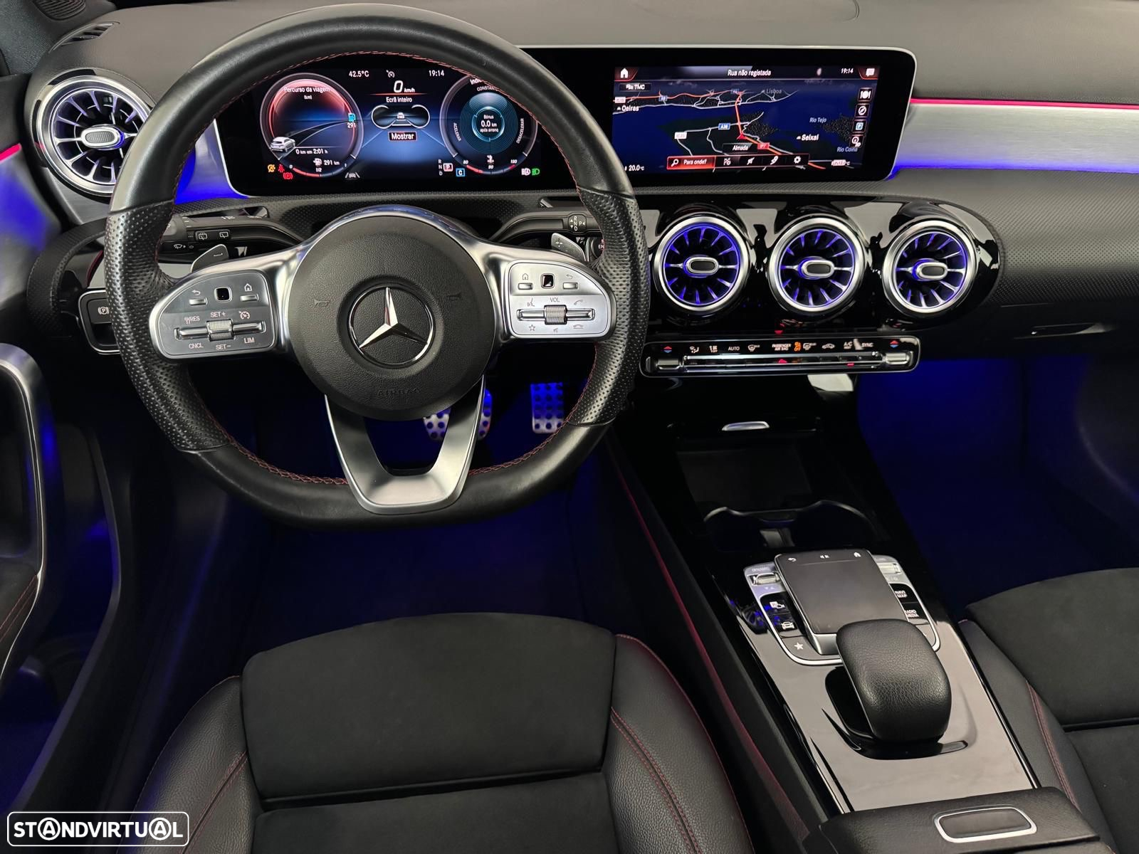 Mercedes-Benz A 180 d 7G-DCT AMG Line - 12