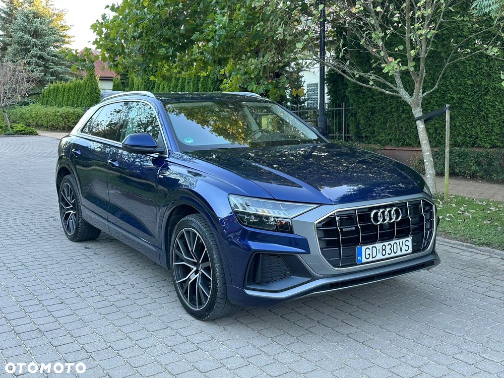 Audi Q8 - 1
