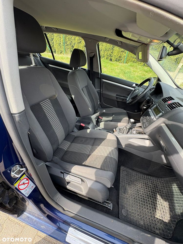 Volkswagen Golf 1.9 TDI Comfortline - 14