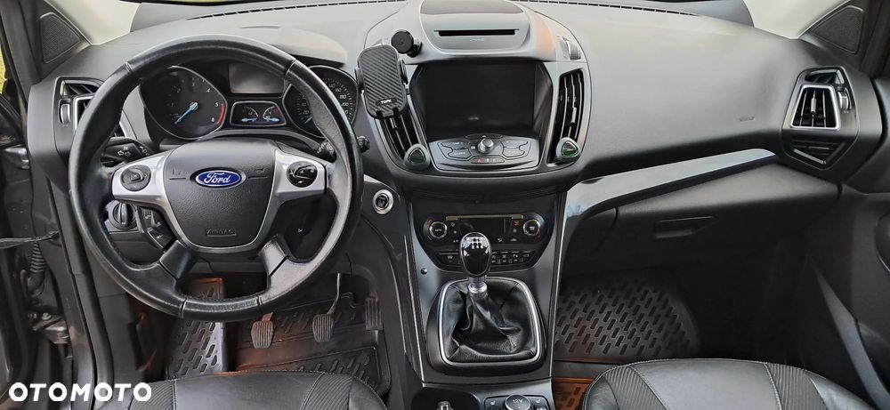 Ford Kuga 2.0 TDCi AWD Titanium - 16