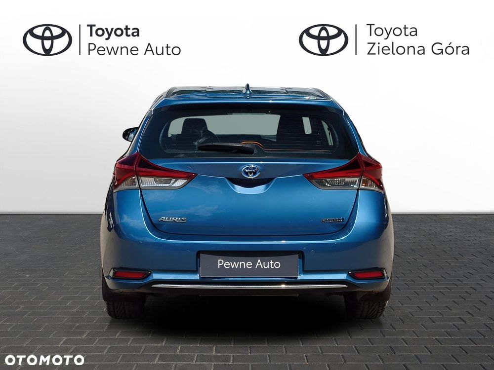 Toyota Auris - 5