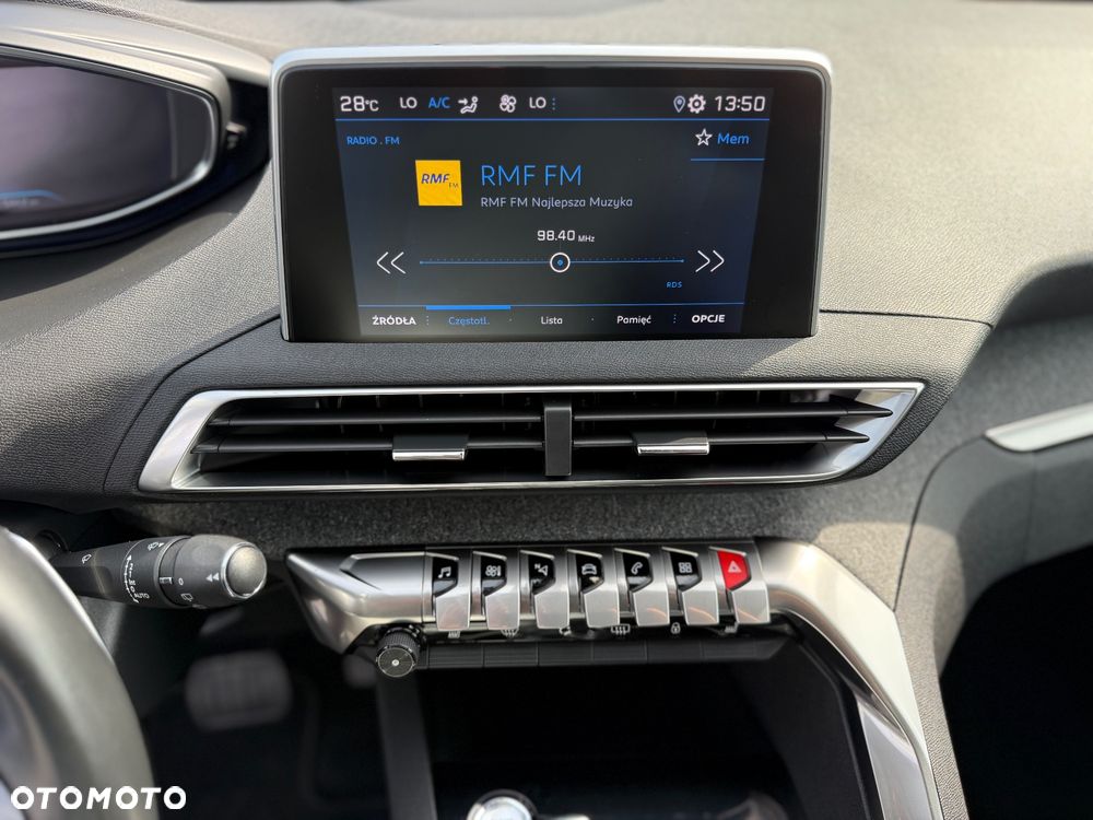 Peugeot 3008 1.5 BlueHDi Allure S&S EAT8 - 32