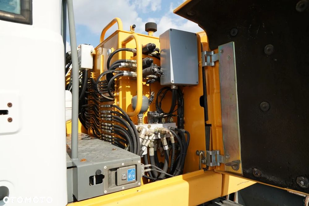 Liebherr A314 LITRONIC / KOPARKA KOŁOWA / KLIMATYZACJA / - 21
