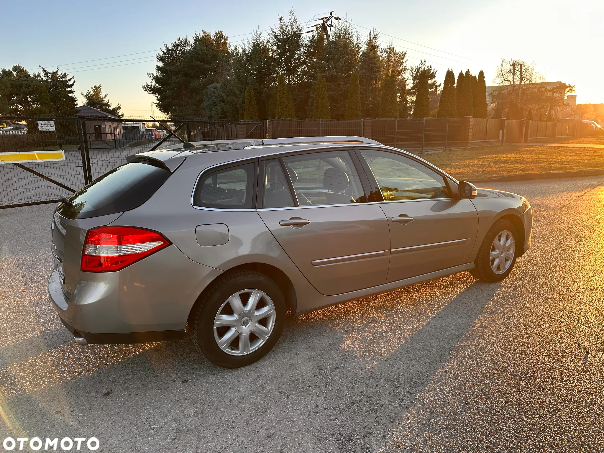 Renault Laguna 2.0 DCi Expression - 5