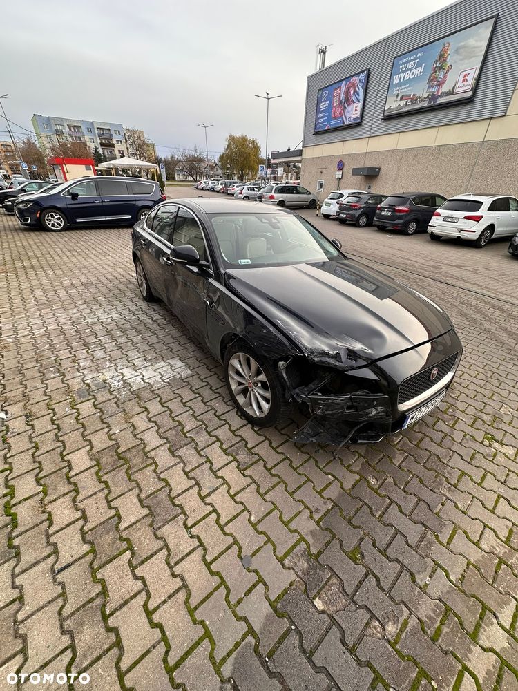 Jaguar XF 2.0 i4D AWD Prestige - 1