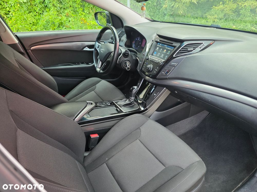 Hyundai i40 Kombi 1.7 CRDi DCT Style - 9