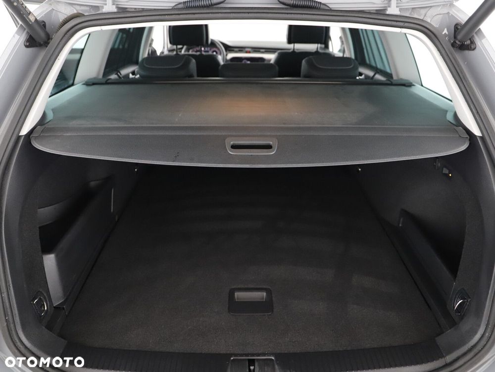 Volkswagen Passat Alltrack - 26