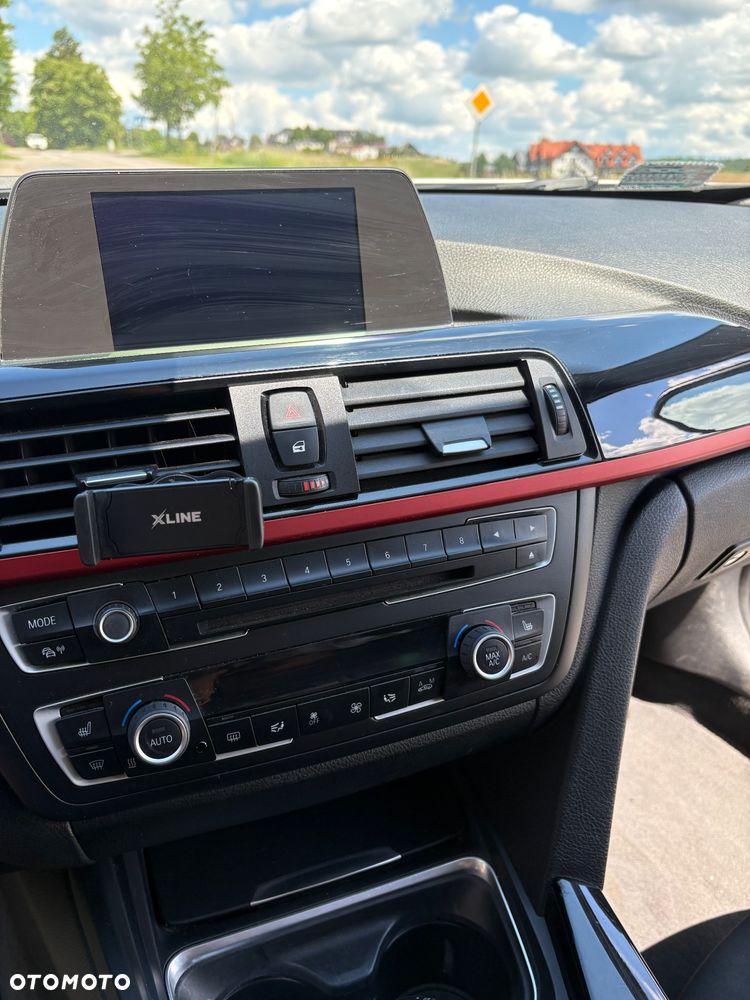BMW Seria 3 320d Efficient Dynamics Edition Sport Line - 6
