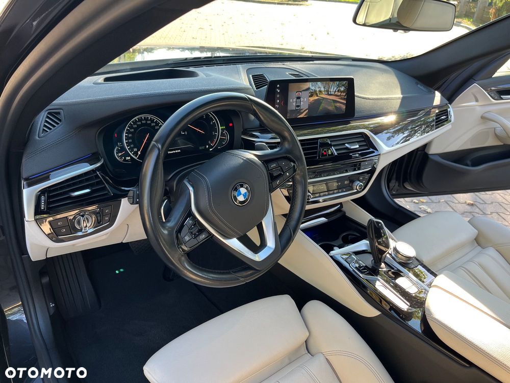 BMW Seria 5 520d xDrive Luxury Line - 21