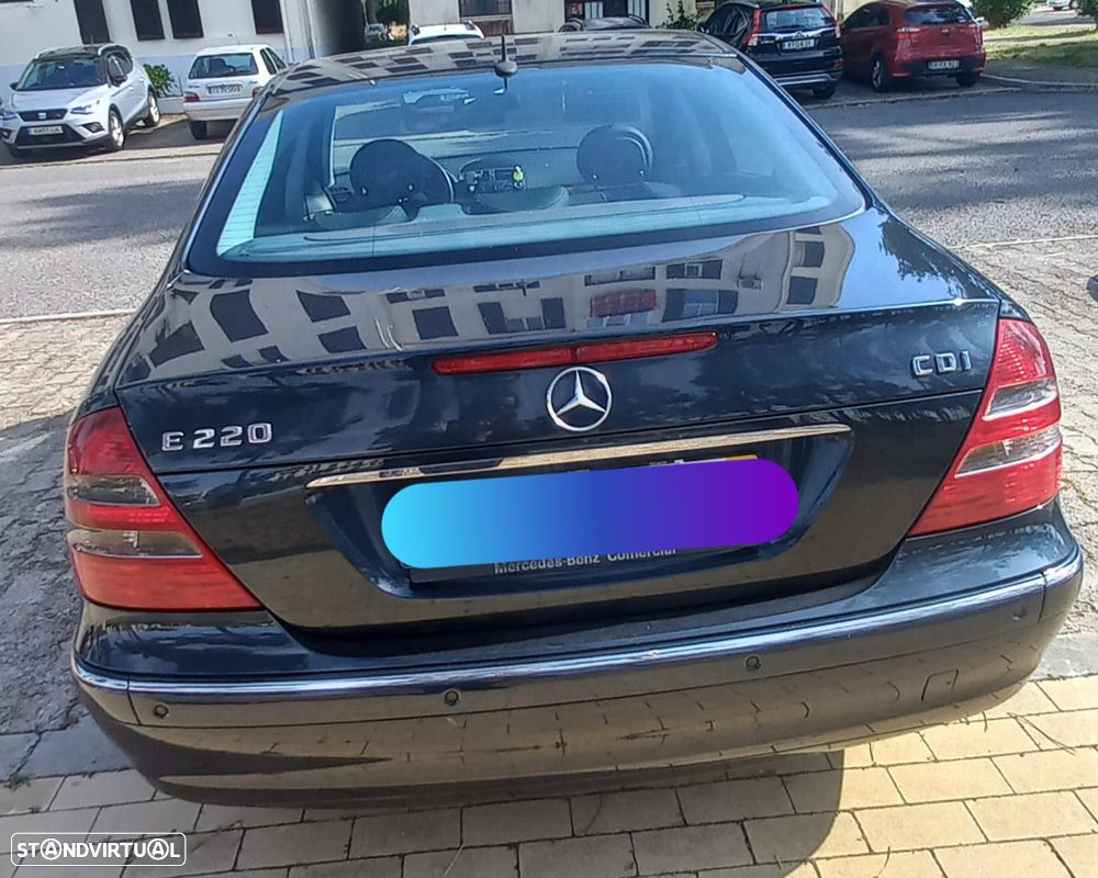 Mercedes-Benz E 220 CDi Elegance - 7