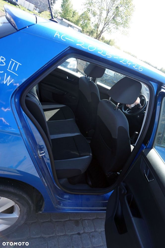 SKODA FABIA III NJ3 5D HB 2017 LF5W 1.2 TSI CJZD 110KM PRQ NIEBIESKI na części - 16