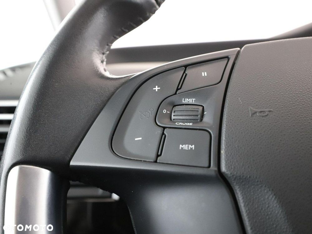 Citroën C4 SpaceTourer 1.2 PureTech Origins S&S - 32