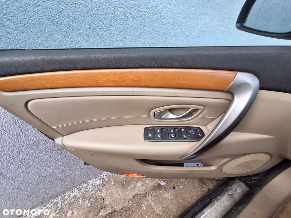 Renault Laguna 2.0 DCi Initiale - 7