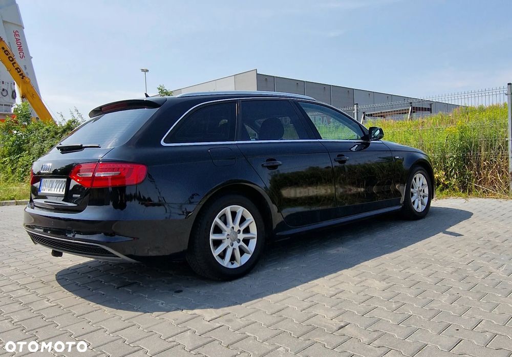 Audi A4 Avant 2.0 TDI DPF clean diesel quattro Attraction - 21