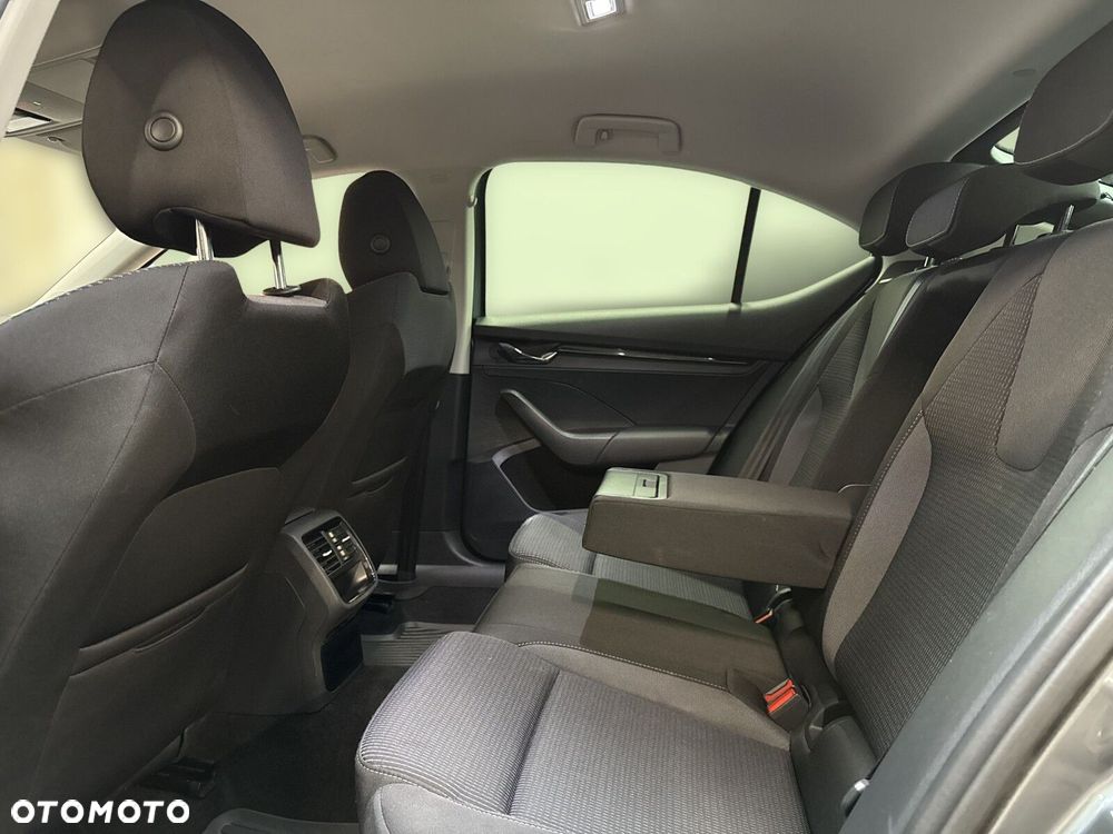 Skoda Octavia 1.5 TSI ACT Ambition - 16