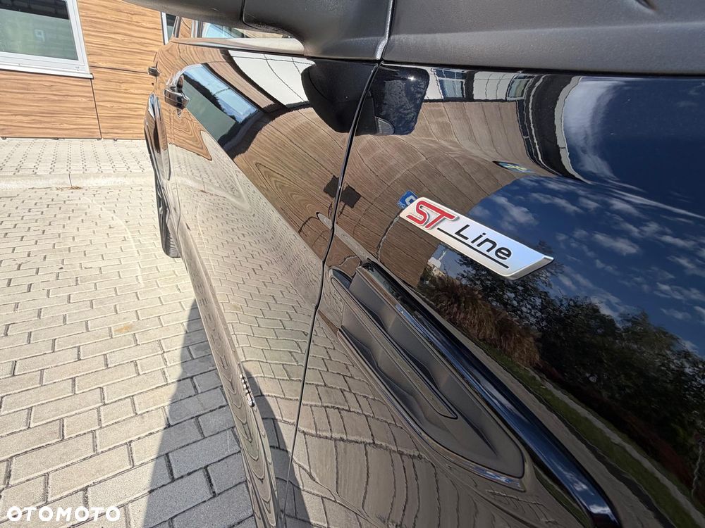 Ford Kuga 2.0 TDCi 4x4 ST-Line - 23