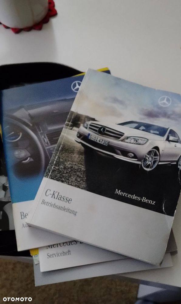 Mercedes-Benz Klasa C 180 K BlueEff Elegance - 7