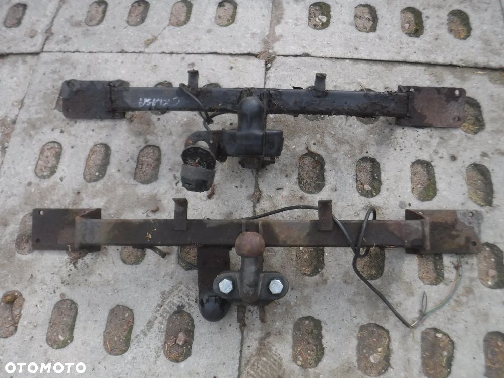 Mercedes C Klasa W203 hak holowniczy - 1