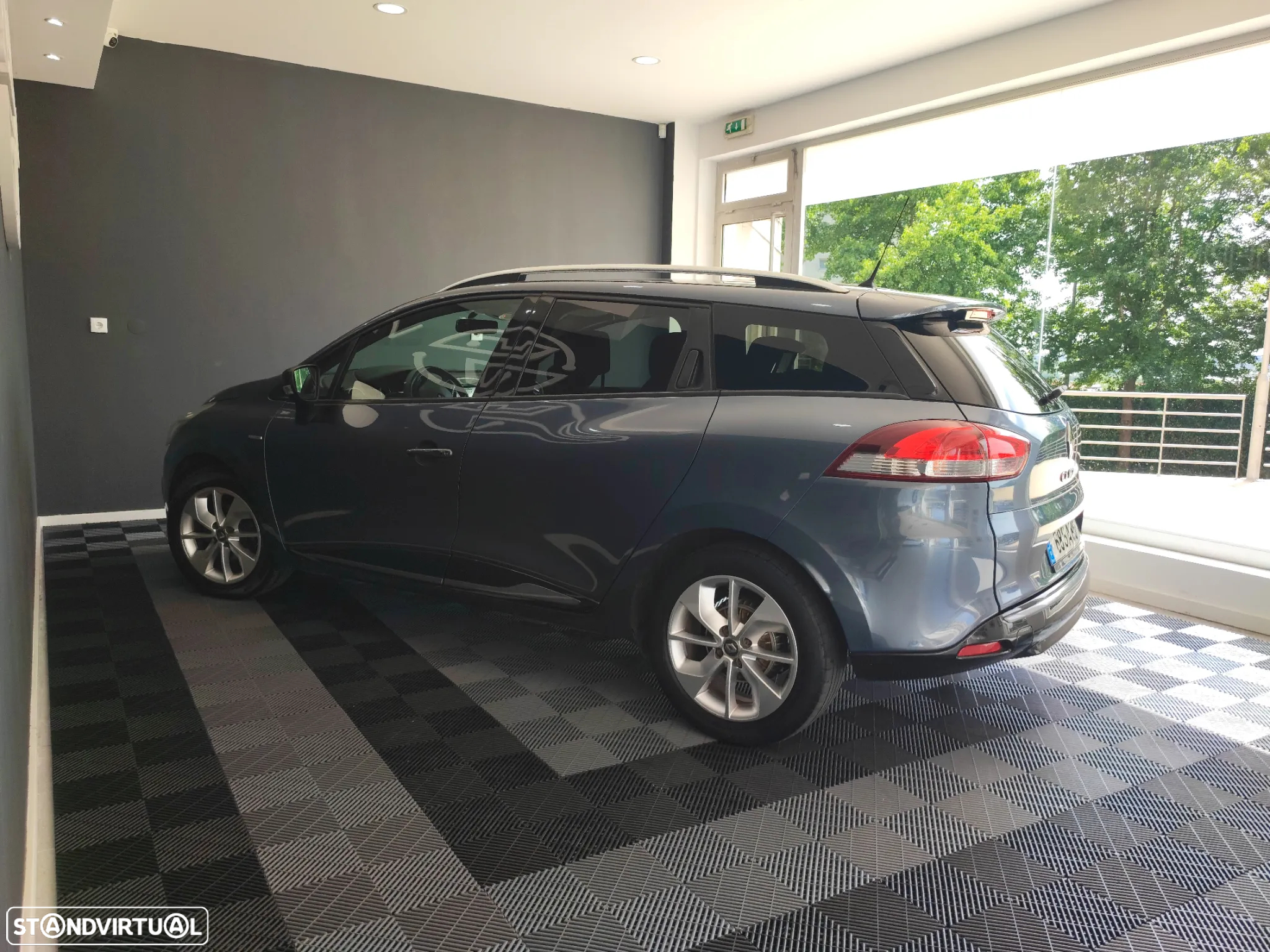 Renault Clio Sport Tourer 0.9 TCe Limited Edition - 14