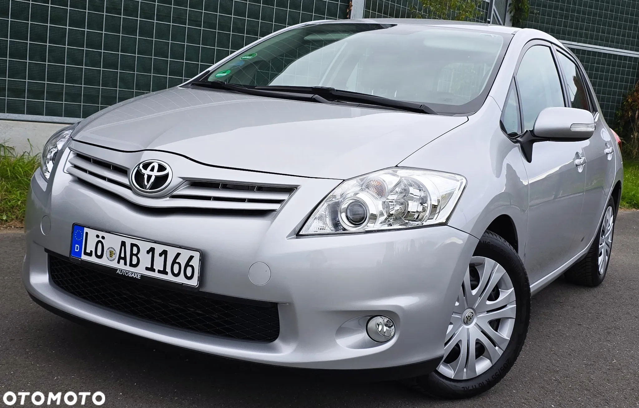 Toyota Auris 1.33 VVT-i Premium Comfort - 4
