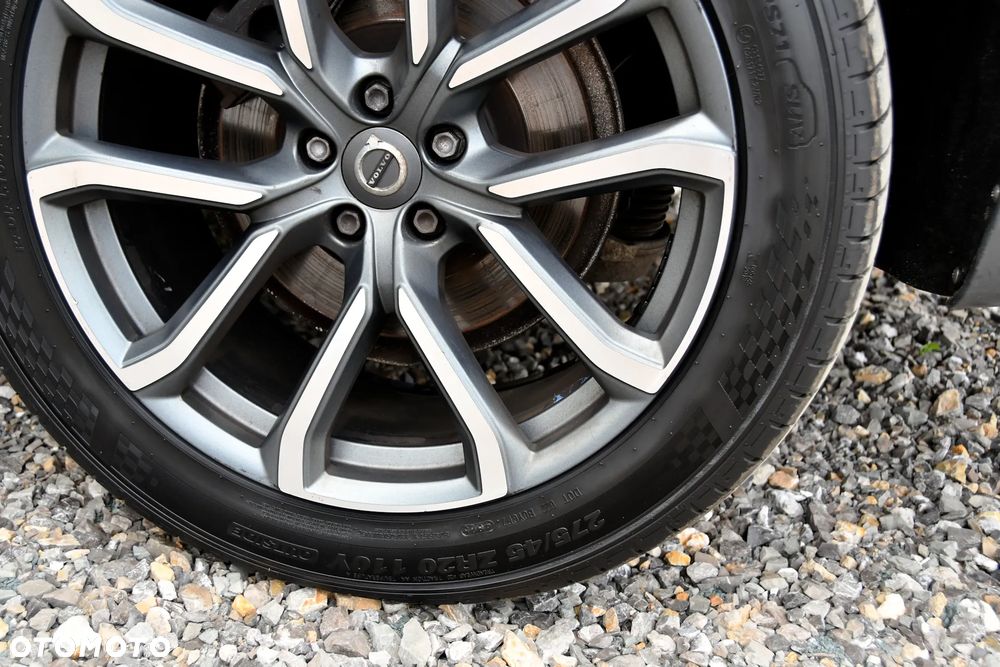 Volvo XC 90 D5 SCR AWD Inscription 7os - 20