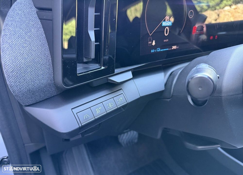 Renault Mégane E-Tech - 18
