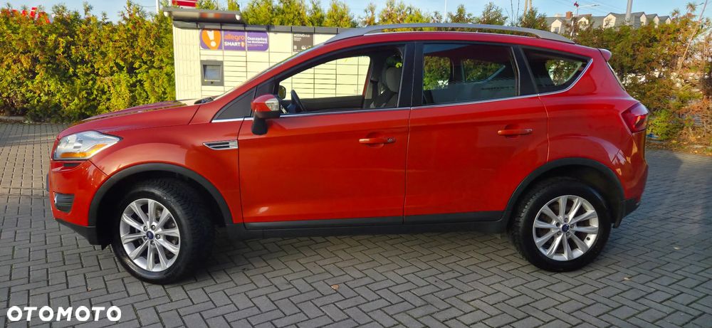 Ford Kuga 2.0 TDCi 2x4 Champions Edition - 6